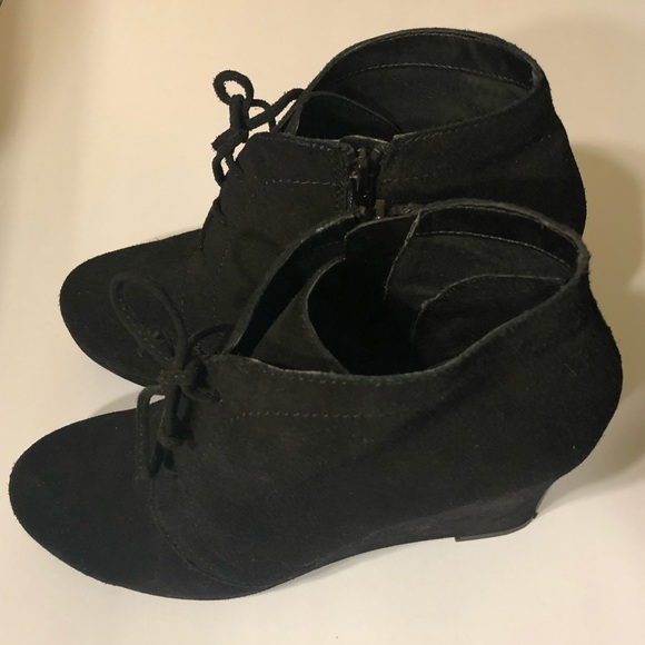 Dolce Vita Wedge Booties Size 10 - Picture 6 of 8
